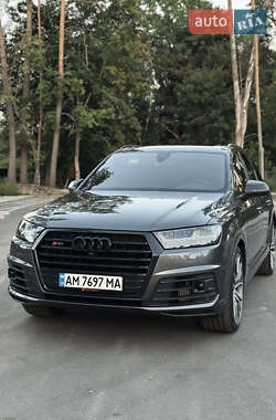 Внедорожник / Кроссовер Audi SQ7 2018 в Житомире