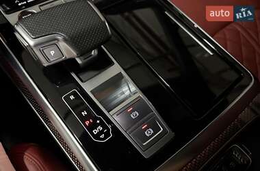 Внедорожник / Кроссовер Audi SQ7 2023 в 
