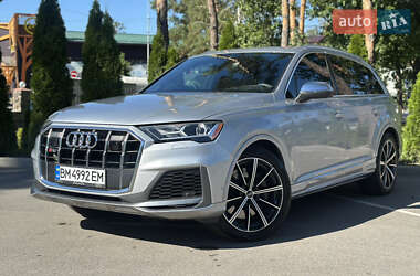 Внедорожник / Кроссовер Audi SQ7 2022 в 