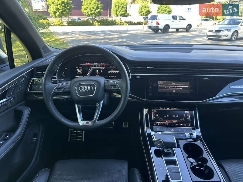 Внедорожник / Кроссовер Audi SQ7 2022 в Киеве