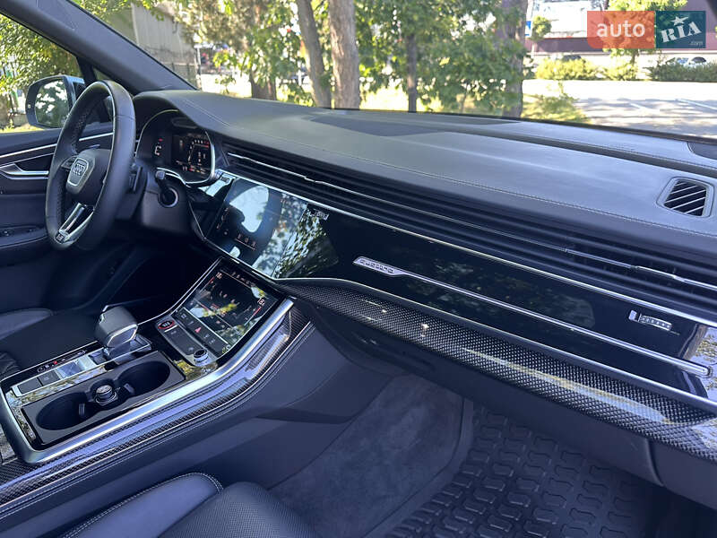 Внедорожник / Кроссовер Audi SQ7 2022 в Киеве