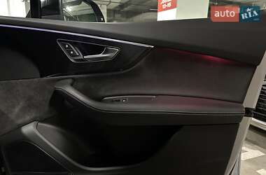 Внедорожник / Кроссовер Audi SQ7 2020 в 
