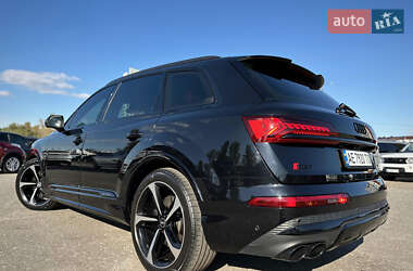 Внедорожник / Кроссовер Audi SQ7 2021 в 