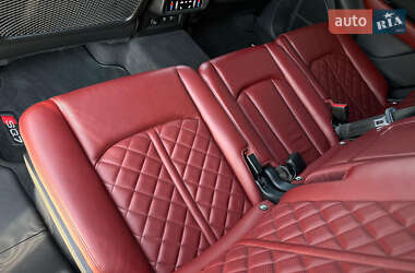 Внедорожник / Кроссовер Audi SQ7 2021 в 