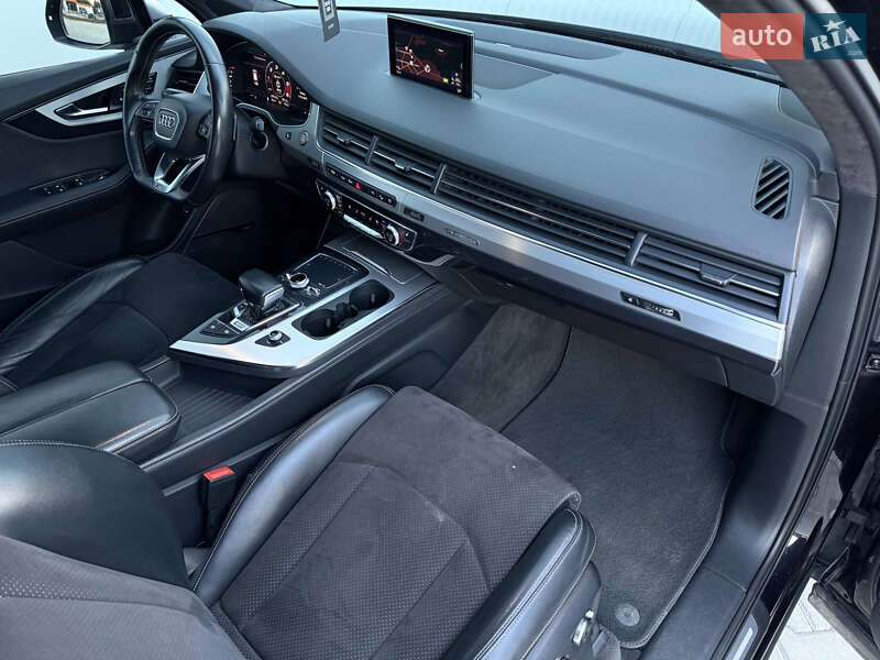 Внедорожник / Кроссовер Audi SQ7 2017 в Мукачево фото 30 Внедорожник / Кроссовер Audi SQ7 2017 в Мукачево