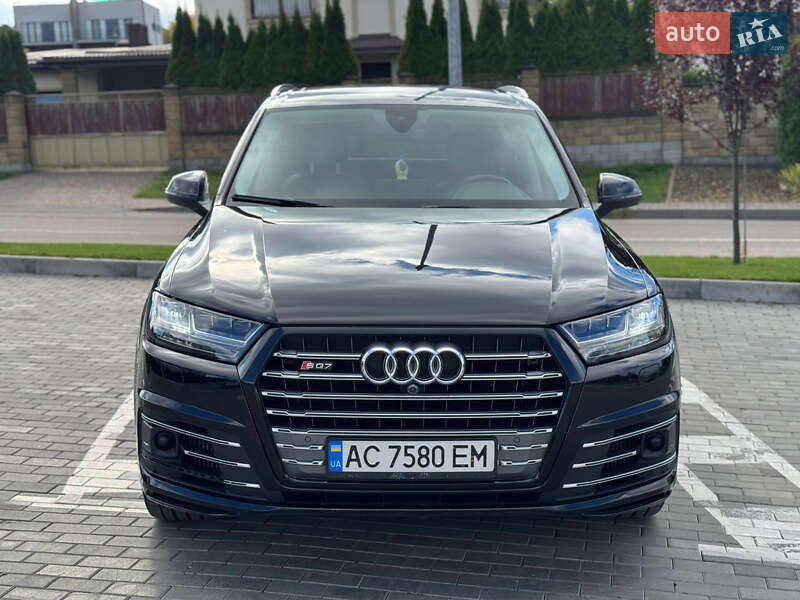 Позашляховик / Кросовер Audi SQ7 2017 в Рівному фото 2 Позашляховик / Кросовер Audi SQ7 2017 в Рівному