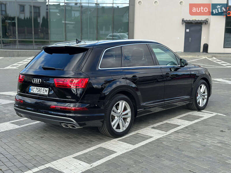 Позашляховик / Кросовер Audi SQ7 2017 в Рівному фото 6 Позашляховик / Кросовер Audi SQ7 2017 в Рівному
