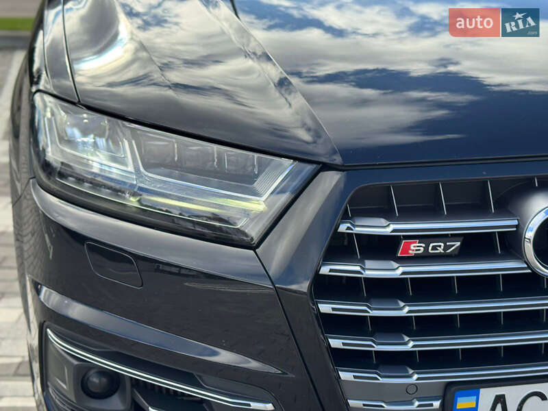Позашляховик / Кросовер Audi SQ7 2017 в Рівному фото 8 Позашляховик / Кросовер Audi SQ7 2017 в Рівному
