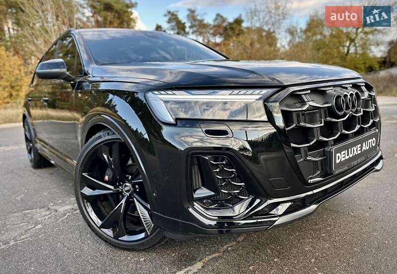 Внедорожник / Кроссовер Audi SQ7 2024 в Киеве