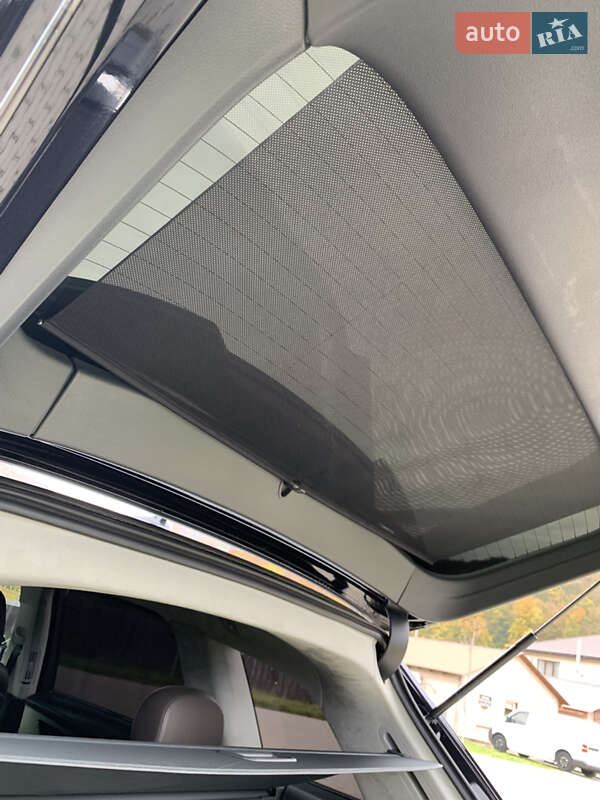 Внедорожник / Кроссовер Audi SQ7 2018 в Сваляве