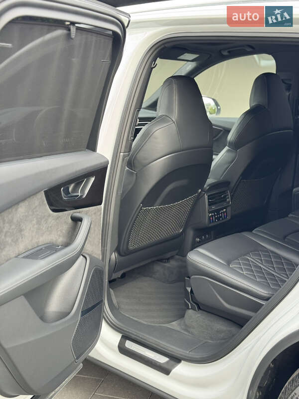 Позашляховик / Кросовер Audi SQ7 2021 в Івано-Франківську фото 15 Позашляховик / Кросовер Audi SQ7 2021 в Івано-Франківську