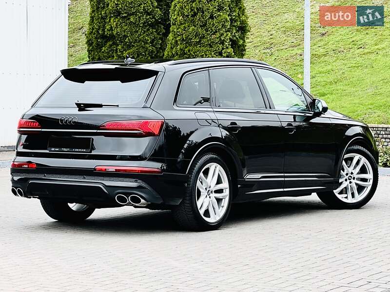 Позашляховик / Кросовер Audi SQ7 2019 в Дніпрі