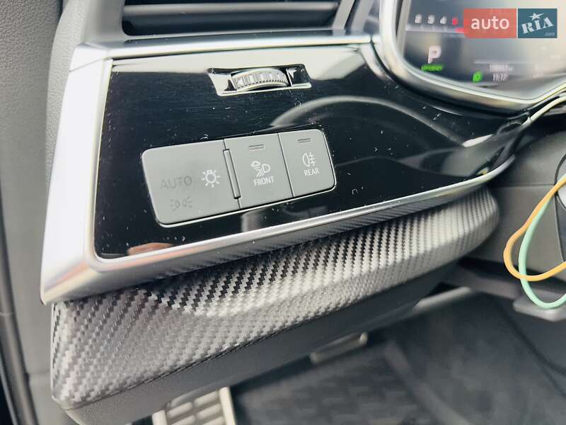 Позашляховик / Кросовер Audi SQ7 2019 в Дніпрі