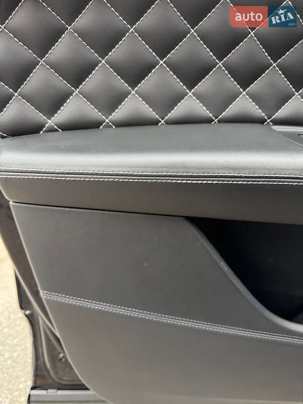 Позашляховик / Кросовер Audi SQ7 2017 в Києві фото 37 Позашляховик / Кросовер Audi SQ7 2017 в Києві