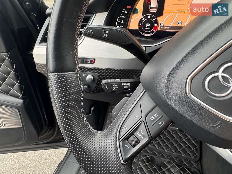 Позашляховик / Кросовер Audi SQ7 2017 в Києві фото 45 Позашляховик / Кросовер Audi SQ7 2017 в Києві