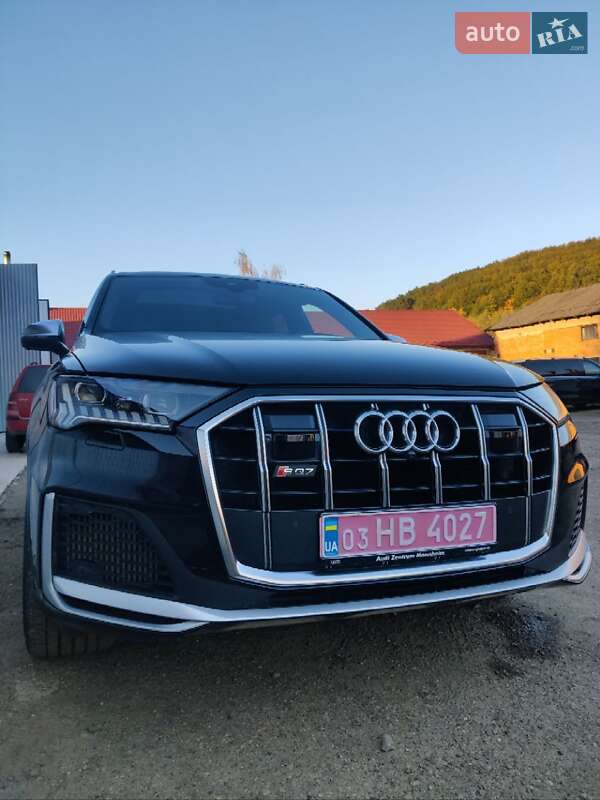 Позашляховик / Кросовер Audi SQ7 2020 в Чернівцях фото 20 Позашляховик / Кросовер Audi SQ7 2020 в Чернівцях