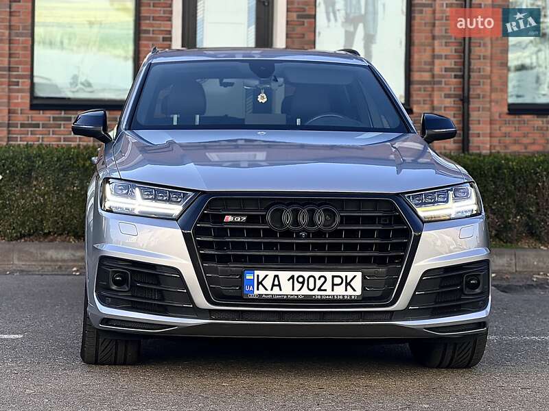 Внедорожник / Кроссовер Audi SQ7 2017 в Киеве
