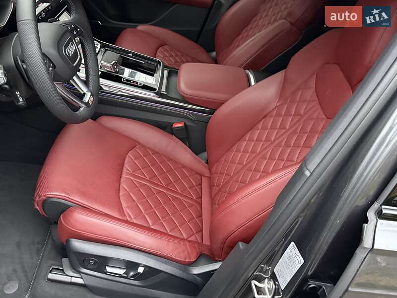 Позашляховик / Кросовер Audi SQ7 2024 в Києві