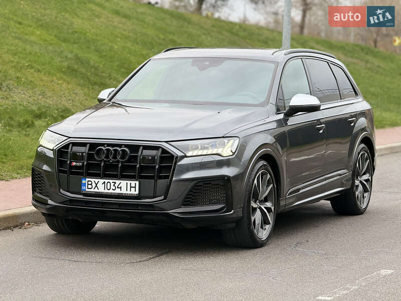 Позашляховик / Кросовер Audi SQ7 2021 в Києві