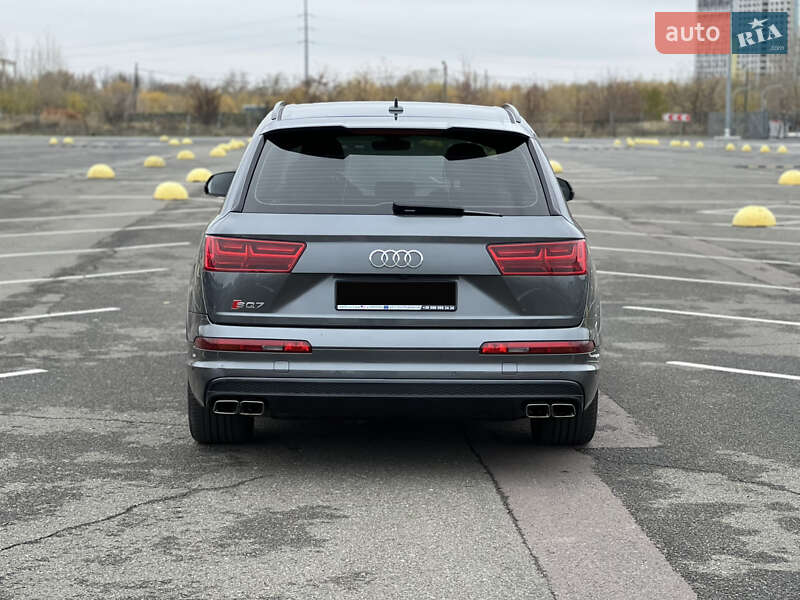 Внедорожник / Кроссовер Audi SQ7 2018 в Киеве фото 6 Внедорожник / Кроссовер Audi SQ7 2018 в Киеве