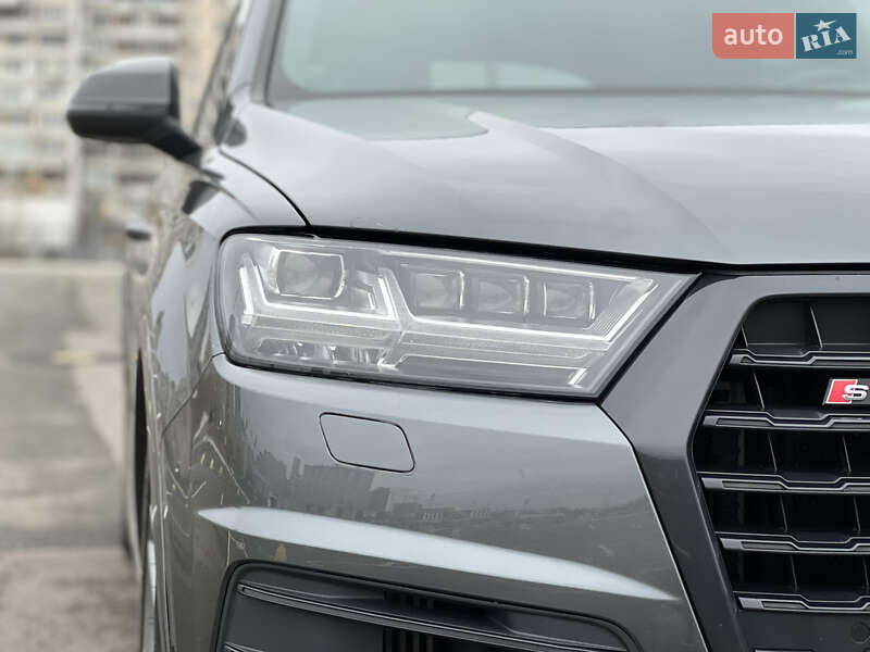 Внедорожник / Кроссовер Audi SQ7 2018 в Киеве фото 12 Внедорожник / Кроссовер Audi SQ7 2018 в Киеве