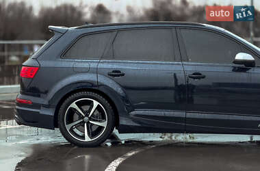 Позашляховик / Кросовер Audi SQ7 2017 в Києві