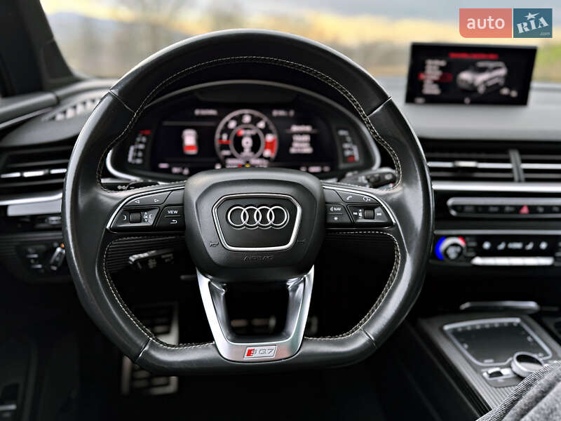 Внедорожник / Кроссовер Audi SQ7 2018 в Черновцах