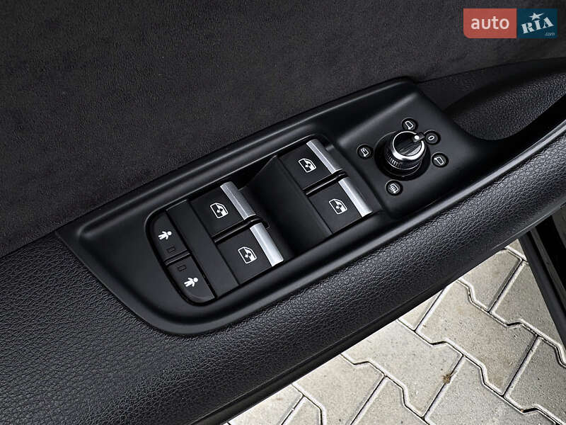 Внедорожник / Кроссовер Audi SQ7 2018 в Черновцах фото 49 Внедорожник / Кроссовер Audi SQ7 2018 в Черновцах