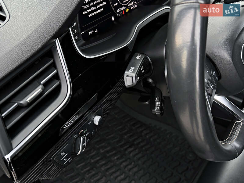 Внедорожник / Кроссовер Audi SQ7 2018 в Черновцах