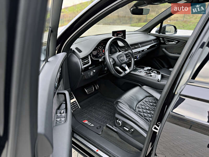 Внедорожник / Кроссовер Audi SQ7 2018 в Черновцах