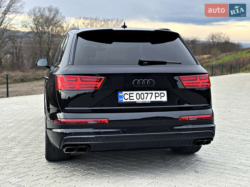 Внедорожник / Кроссовер Audi SQ7 2018 в Черновцах