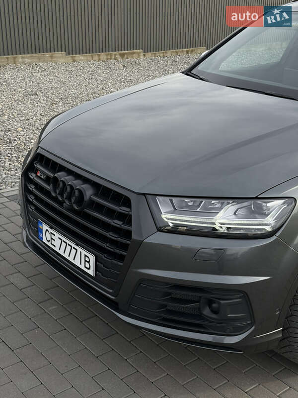 Внедорожник / Кроссовер Audi SQ7 2018 в Черновцах