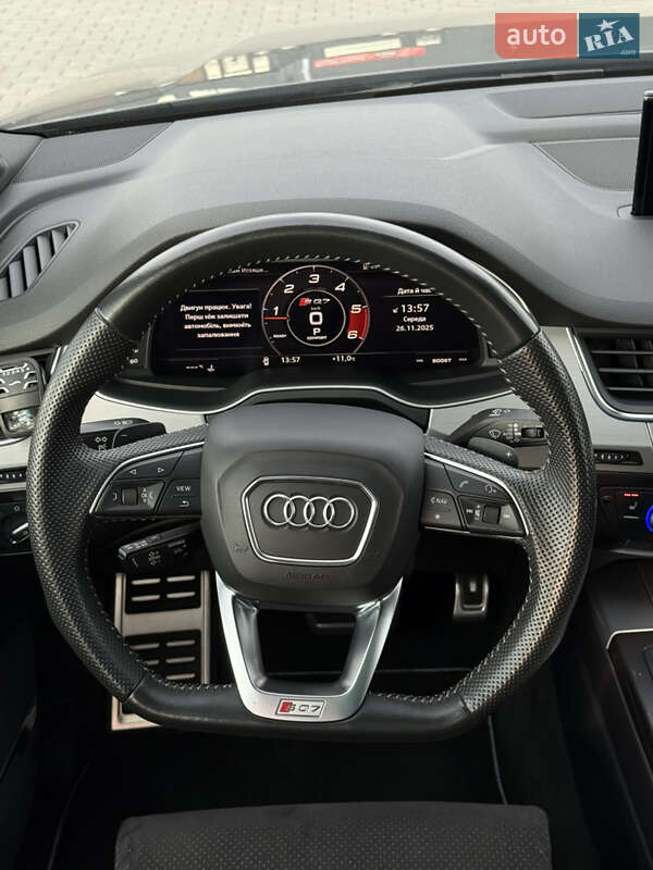 Внедорожник / Кроссовер Audi SQ7 2018 в Черновцах