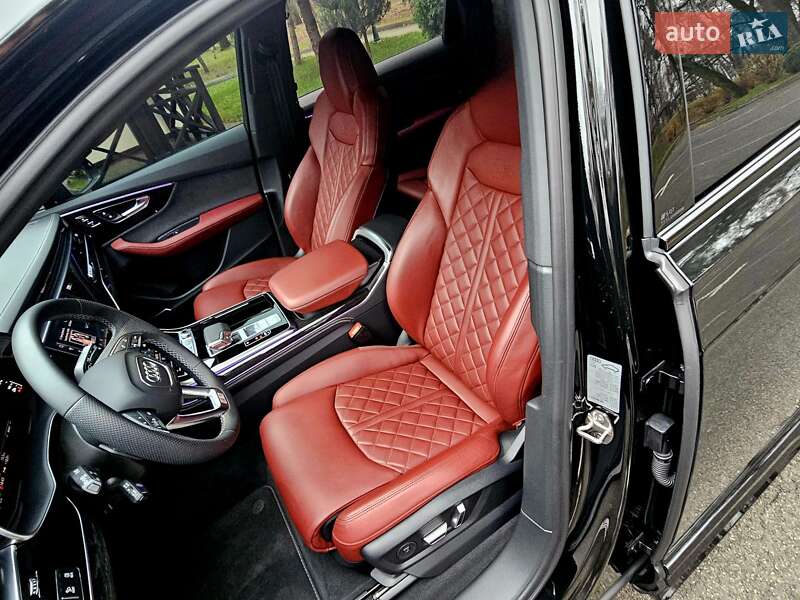 Внедорожник / Кроссовер Audi SQ7 2024 в Киеве фото 40 Внедорожник / Кроссовер Audi SQ7 2024 в Киеве