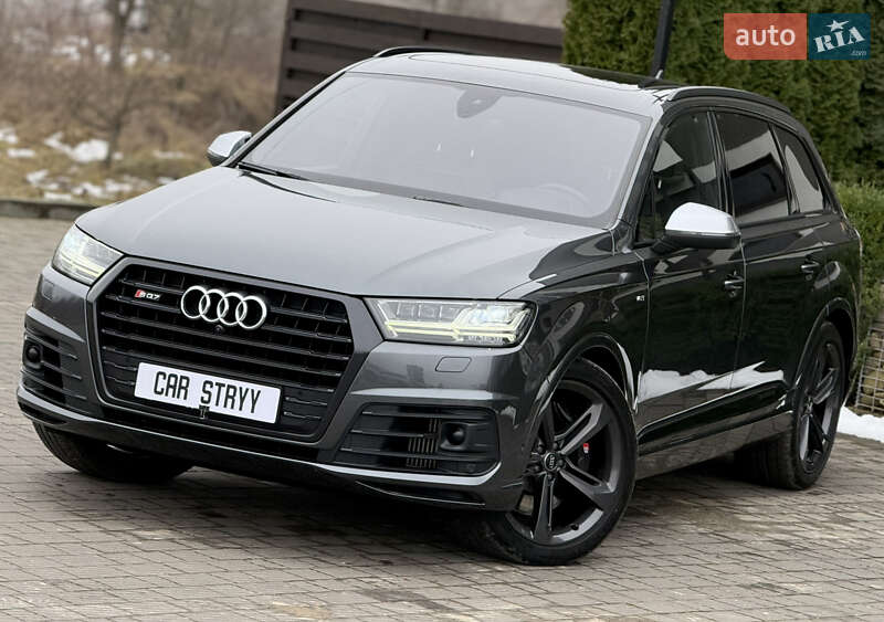 Позашляховик / Кросовер Audi SQ7 2017 в Стрию