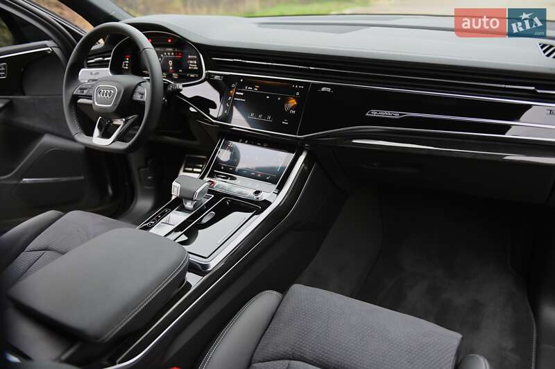 Внедорожник / Кроссовер Audi SQ7 2024 в Одессе