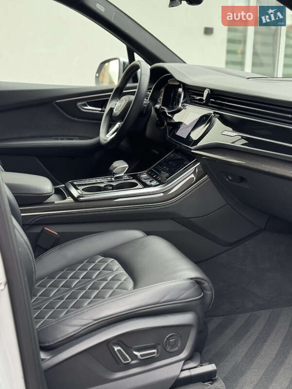 Внедорожник / Кроссовер Audi SQ7 2021 в Ивано-Франковске
