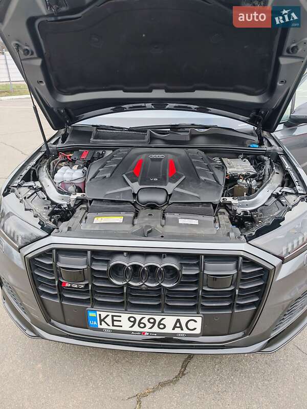 Позашляховик / Кросовер Audi SQ7 2020 в Дніпрі