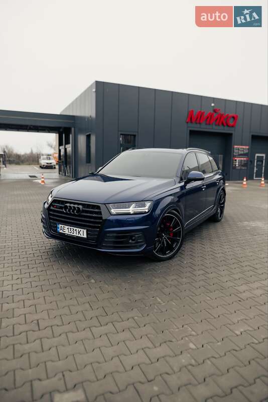 Внедорожник / Кроссовер Audi SQ7 2019 в Кривом Роге