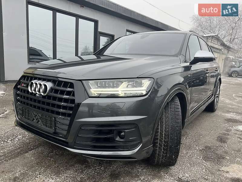 Позашляховик / Кросовер Audi SQ7 2017 в Вінниці