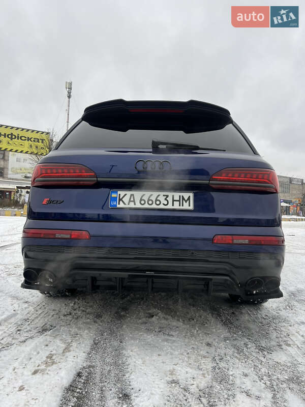Внедорожник / Кроссовер Audi SQ7 2020 в Киеве
