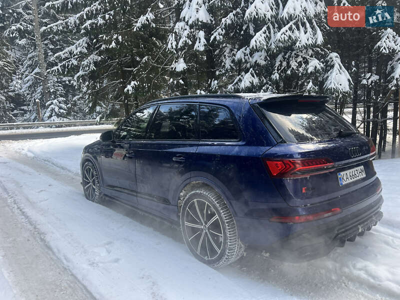Внедорожник / Кроссовер Audi SQ7 2020 в Киеве