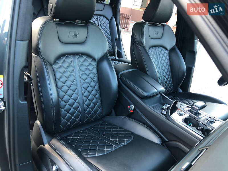 Внедорожник / Кроссовер Audi SQ7 2017 в Трускавце