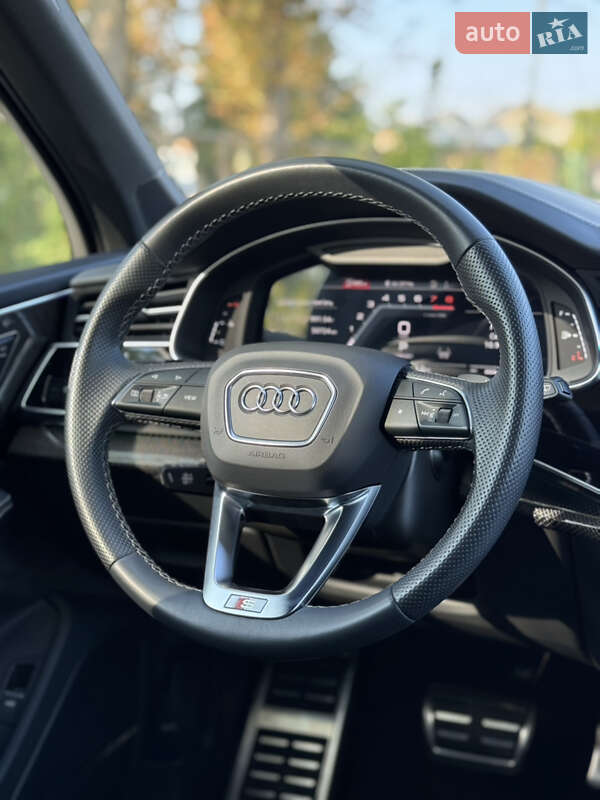 Позашляховик / Кросовер Audi SQ7 2021 в Коломиї