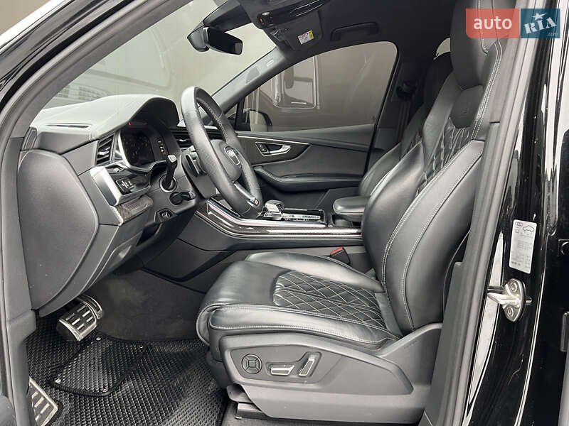 Внедорожник / Кроссовер Audi SQ7 2023 в Львове