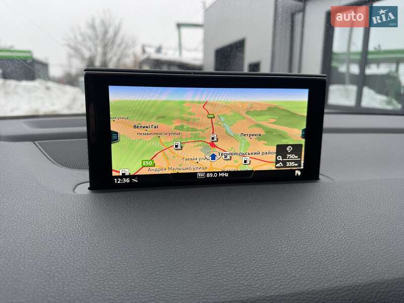 Внедорожник / Кроссовер Audi SQ7 2017 в Тернополе