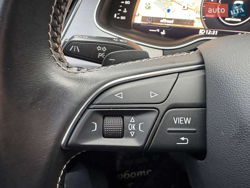 Внедорожник / Кроссовер Audi SQ7 2017 в Тернополе