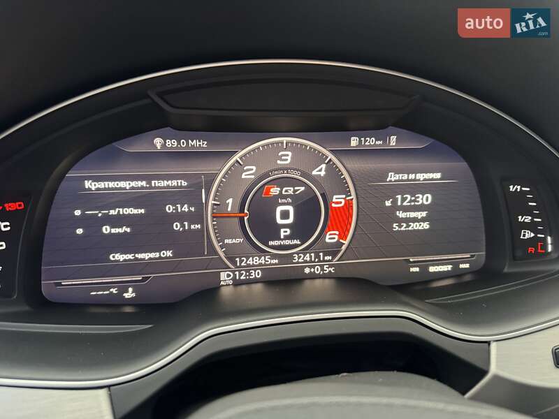 Внедорожник / Кроссовер Audi SQ7 2017 в Тернополе