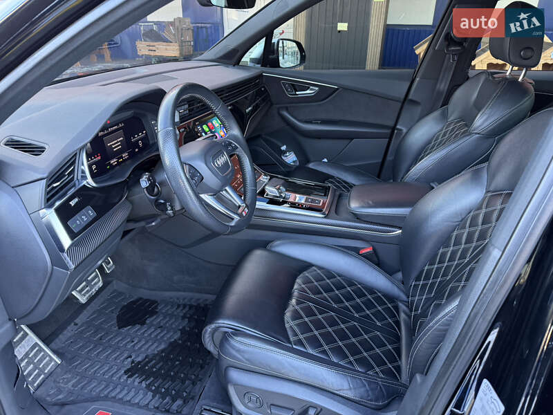 Позашляховик / Кросовер Audi SQ7 2019 в Києві