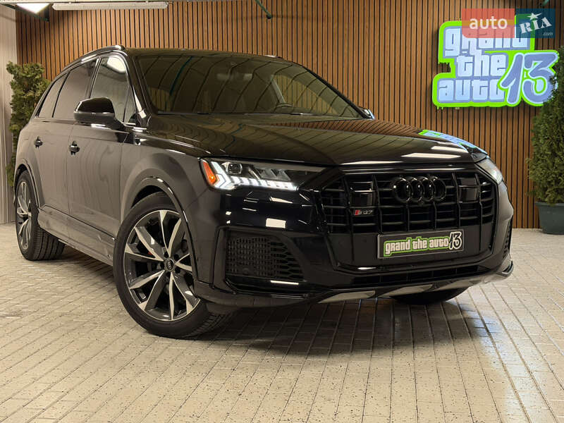 Внедорожник / Кроссовер Audi SQ7 2020 в Киеве